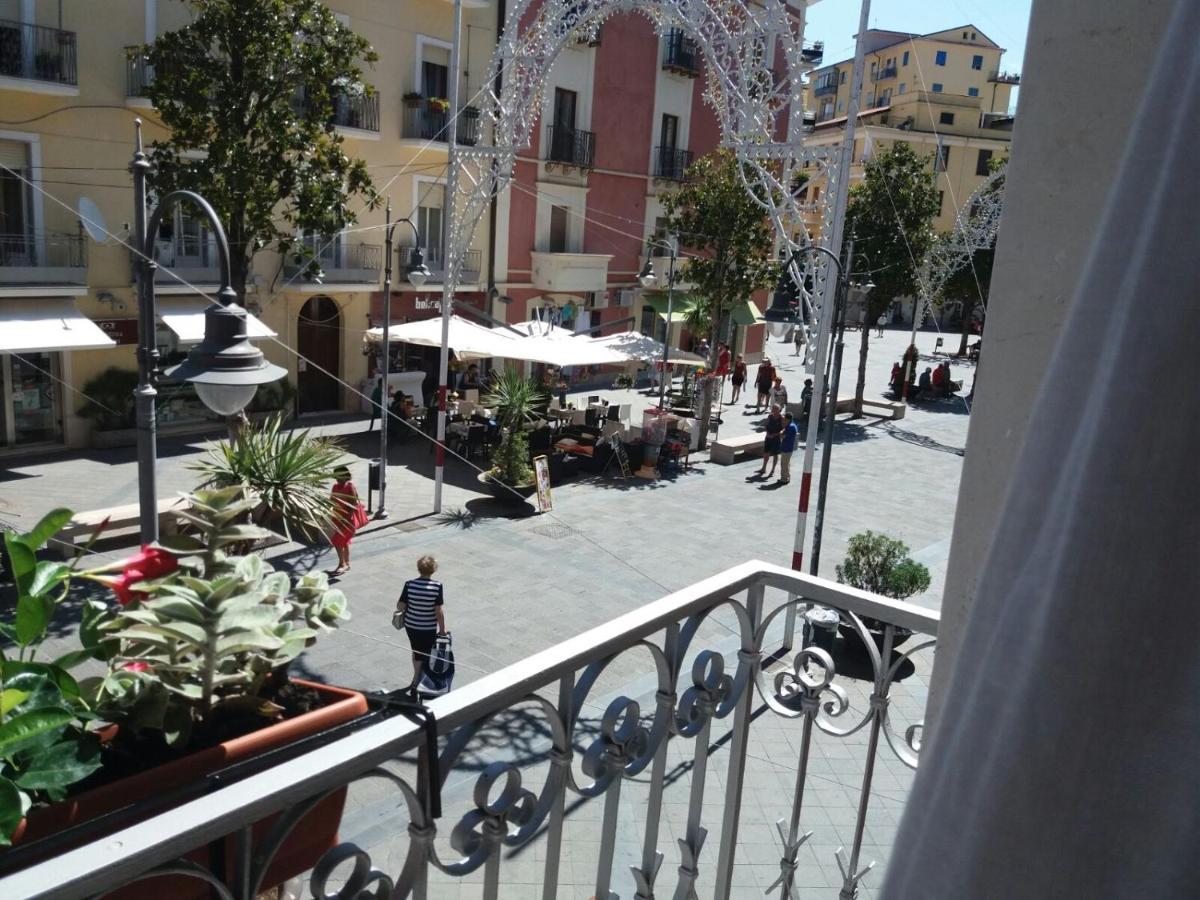 I Baronetti In Centro Bed & Breakfast Agropoli Bagian luar foto